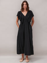 Camelia Black