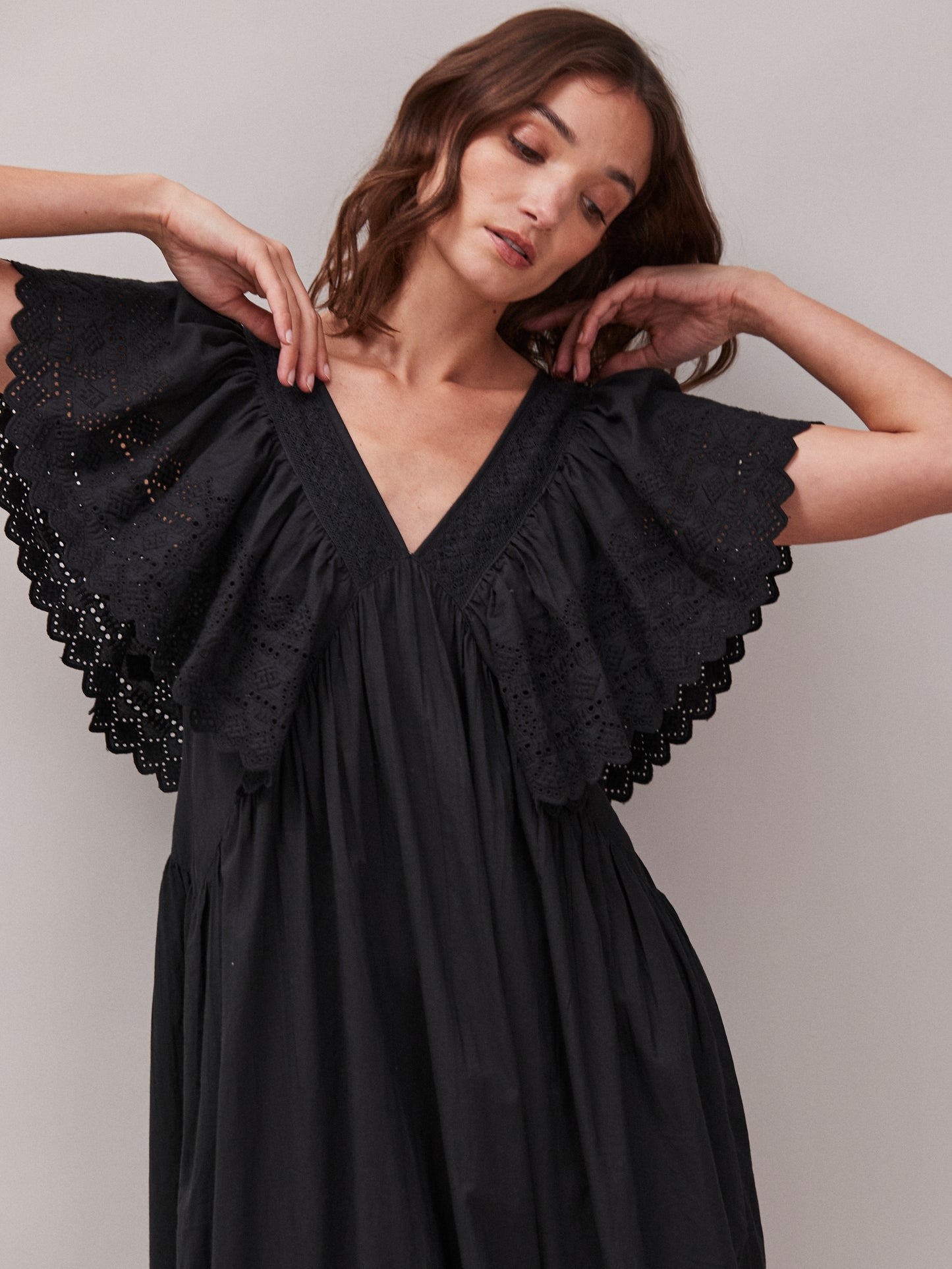 Camelia Black