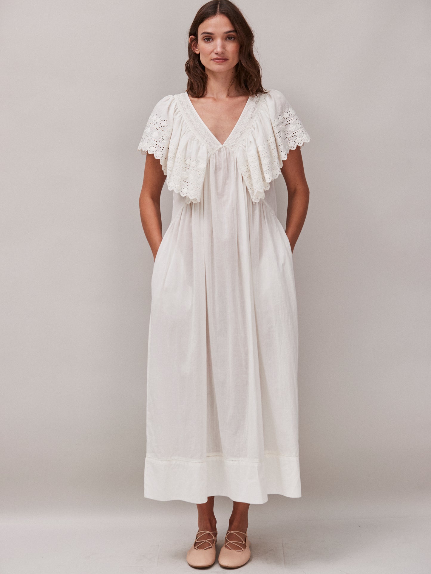 Camelia Vintage white