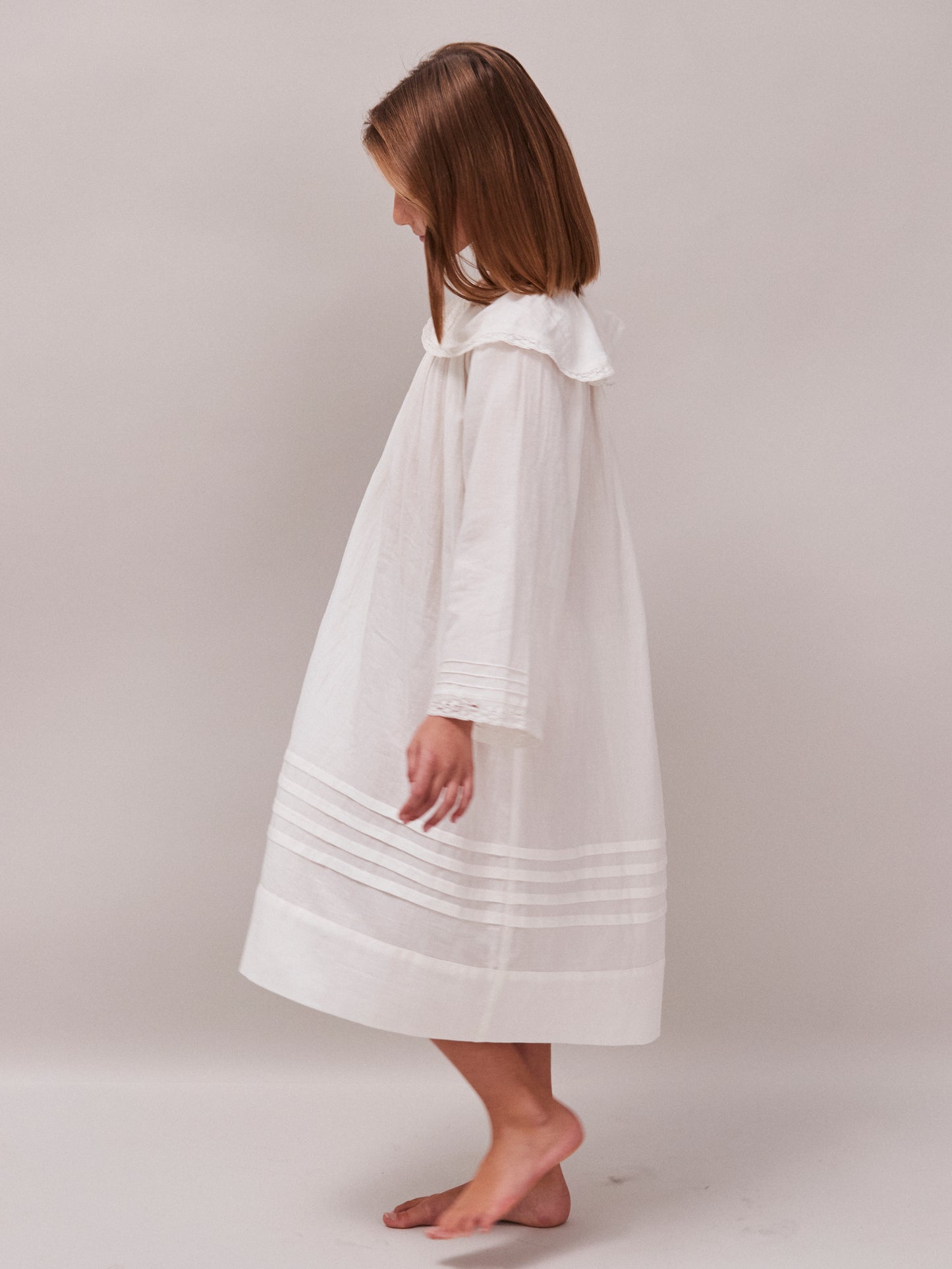 Hebe White